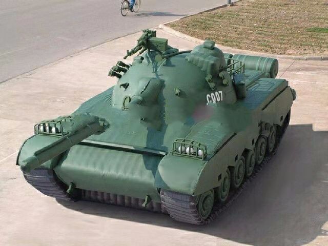 七星小型军事坦克